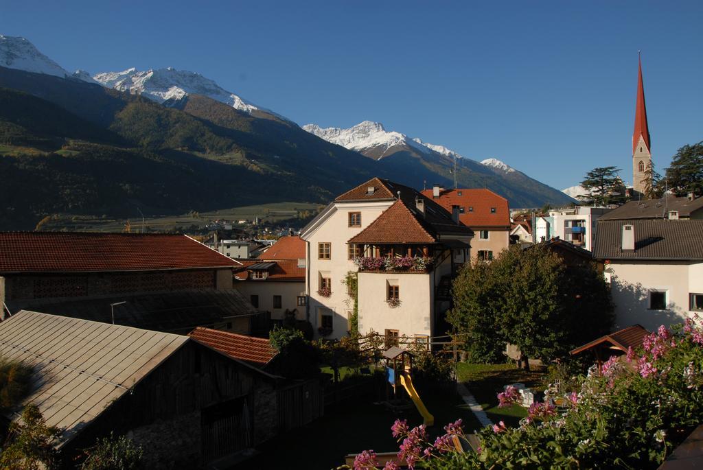 Landhotel Anna Silandro Exterior photo